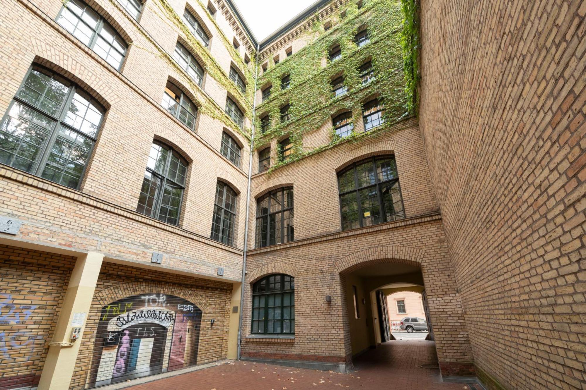 Homely - Central, Spacious, Rosenthaler Platz I Cafe *